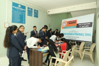 फार्मसी विद्यार्थ्यांसाठी रोजगार मेळावा