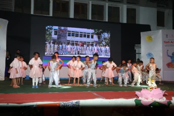 यश अकॅडेमी सोनई विविध गुणदर्शन कार्यक्रम ...